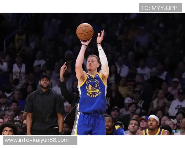 库里分享第三节逆转秘诀：干扰对手投篮保持防守间距避免失误