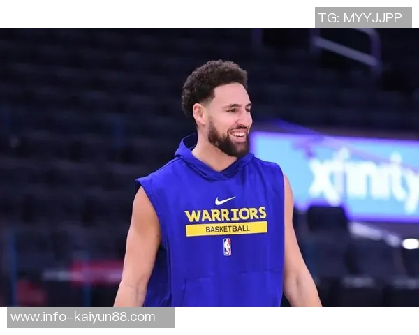 克莱半场表现不佳仅得7分三分球命中率低迷正负值惨淡 克莱半场表现不佳仅得7分三分球命中率低迷正负值惨淡