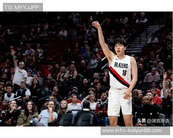 半场战报杨瀚森未登场开拓者落后骑士9分克林根状态低迷遭阿伦压制 半场战报杨瀚森未登场开拓者落后骑士9分克林根状态低迷遭阿伦压制